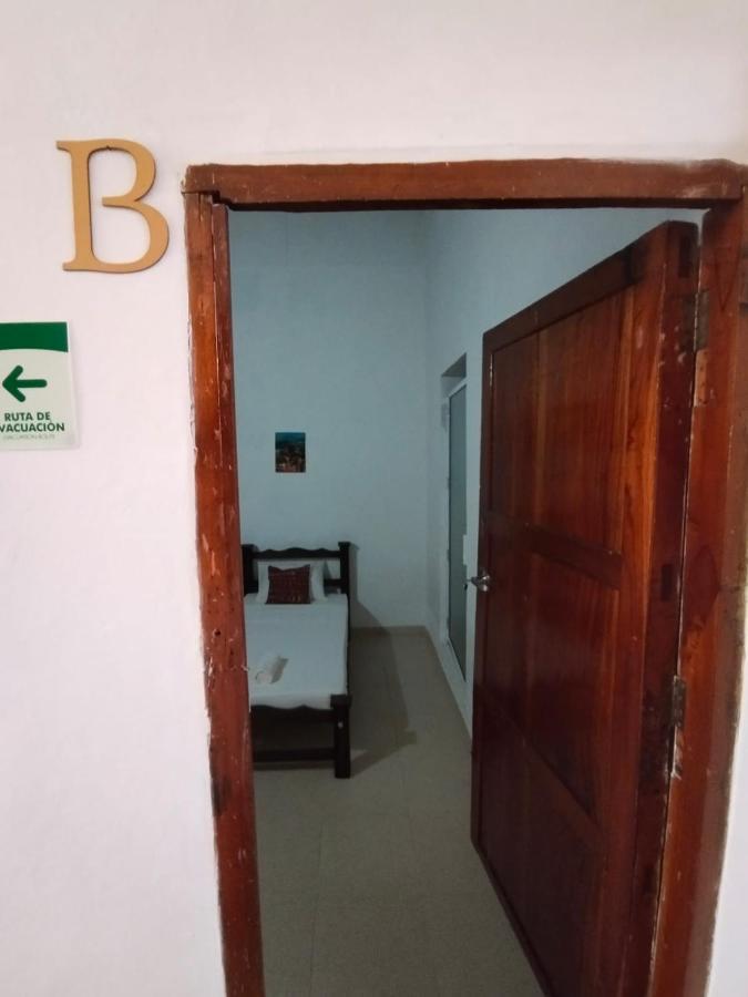 Chicamocha Hostel ซานกิล ภายนอก รูปภาพ